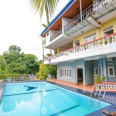 Blue Haven Guest House Канди Экстерьер фото