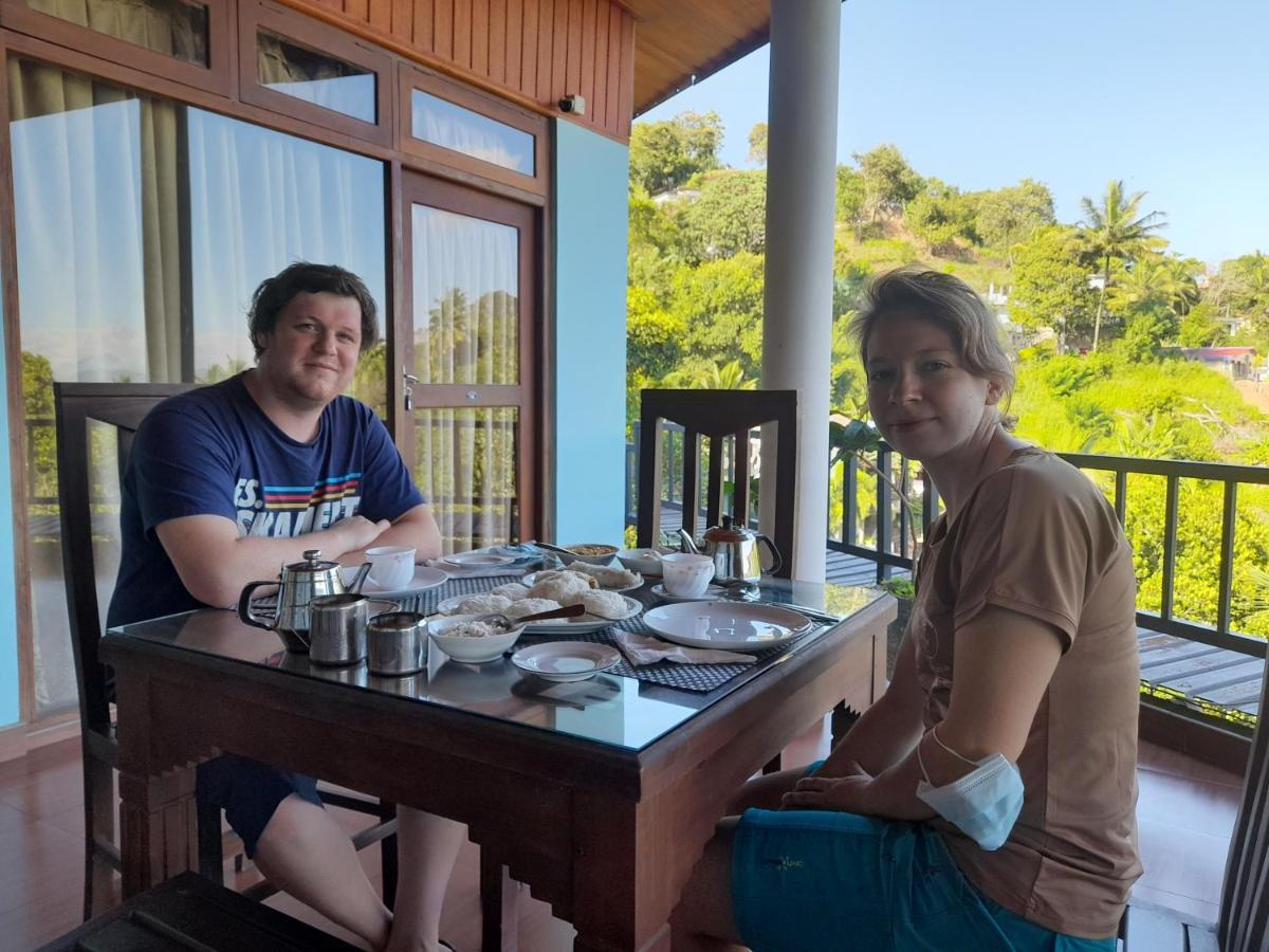 Blue Haven Guest House Канди Экстерьер фото