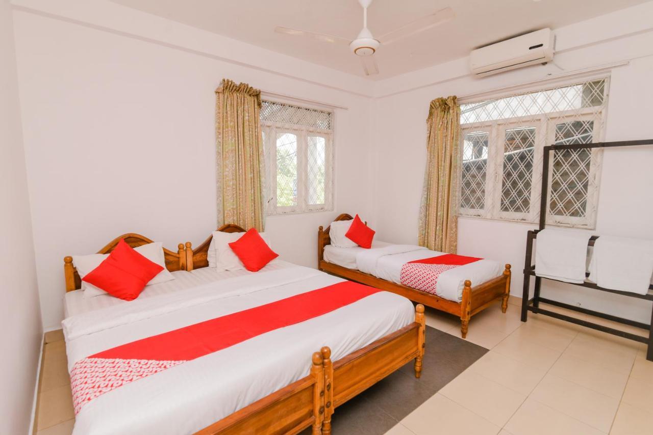 Blue Haven Guest House Канди Экстерьер фото