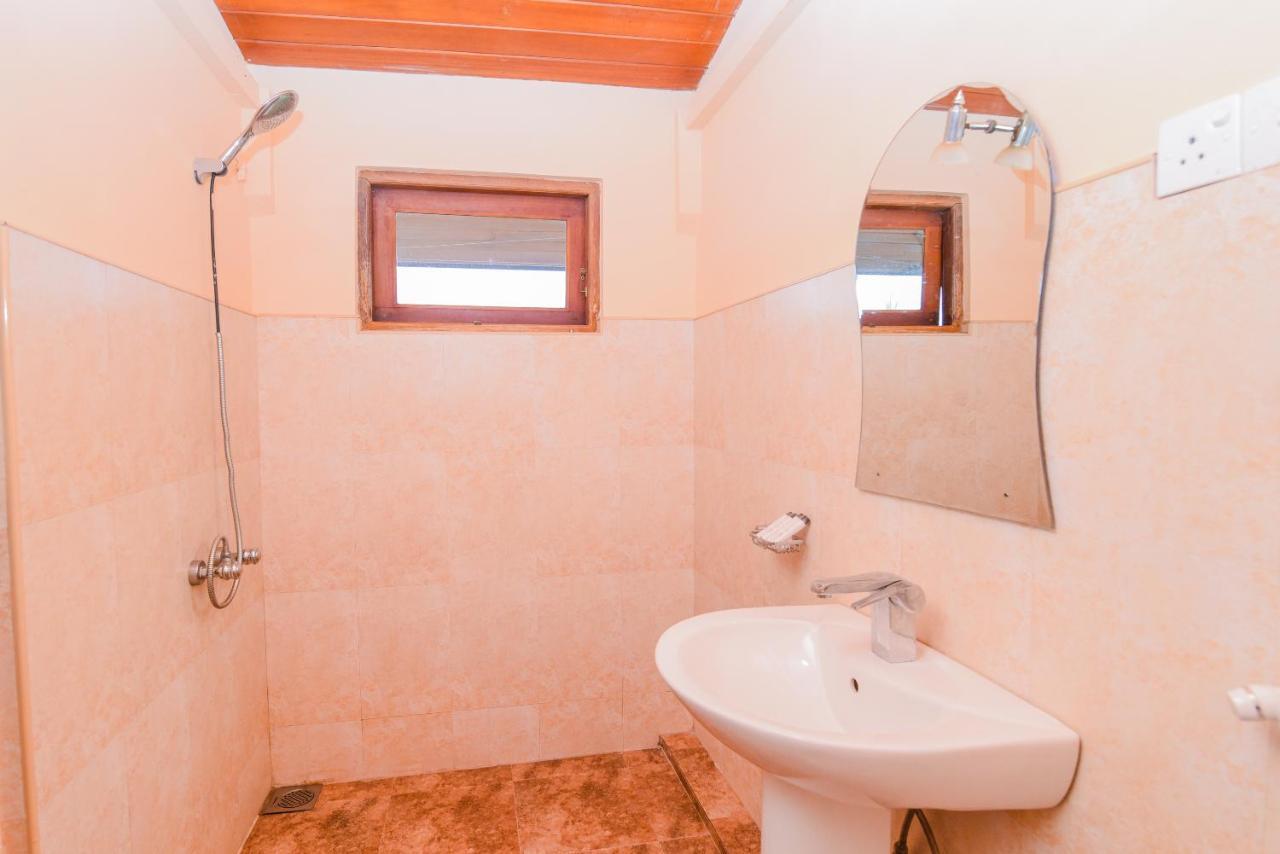 Blue Haven Guest House Канди Экстерьер фото