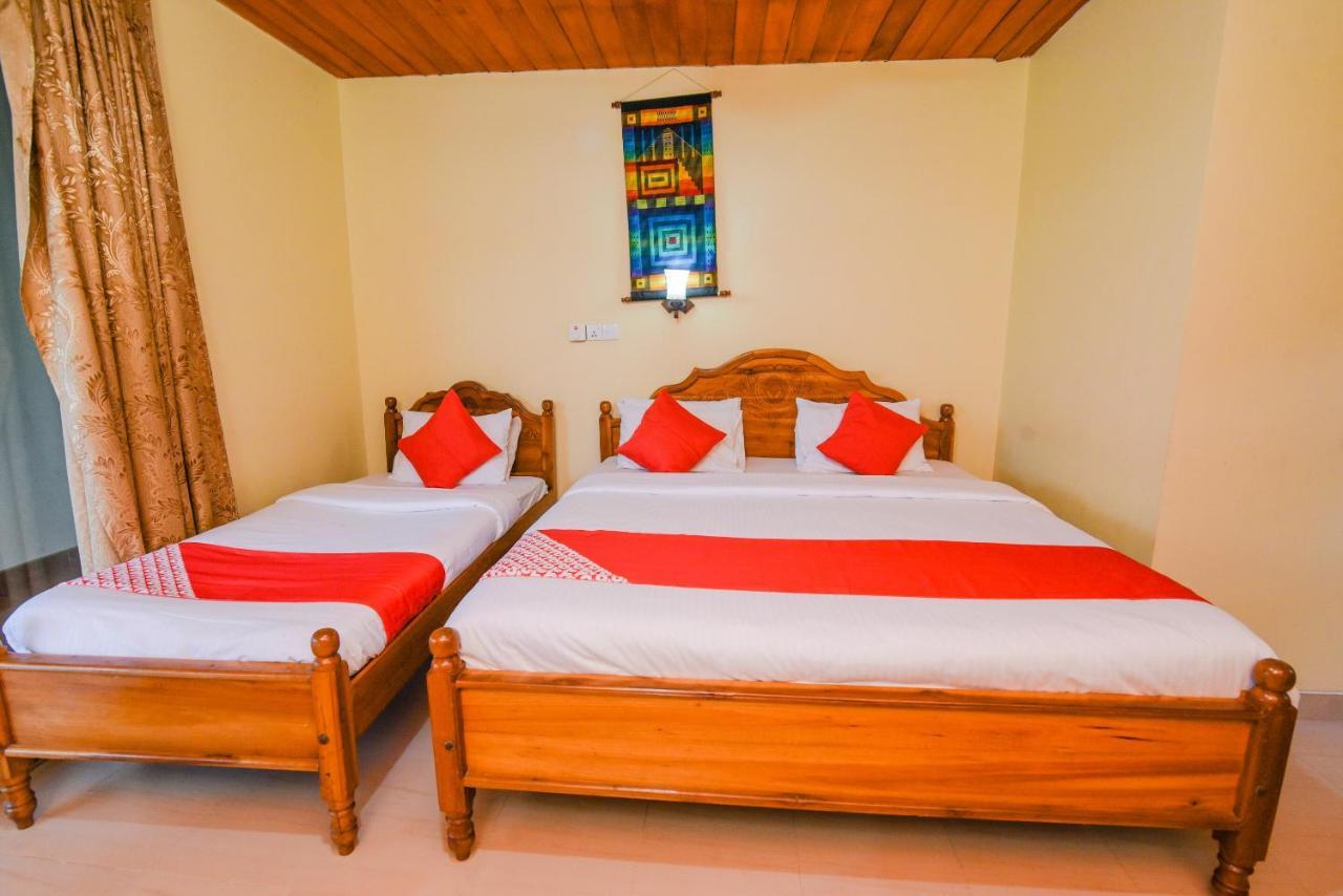 Blue Haven Guest House Канди Экстерьер фото