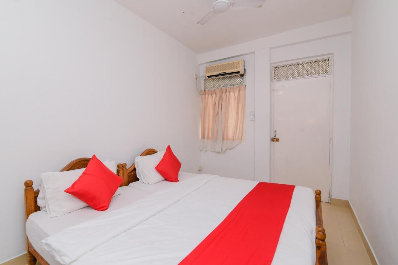 Blue Haven Guest House Канди Экстерьер фото