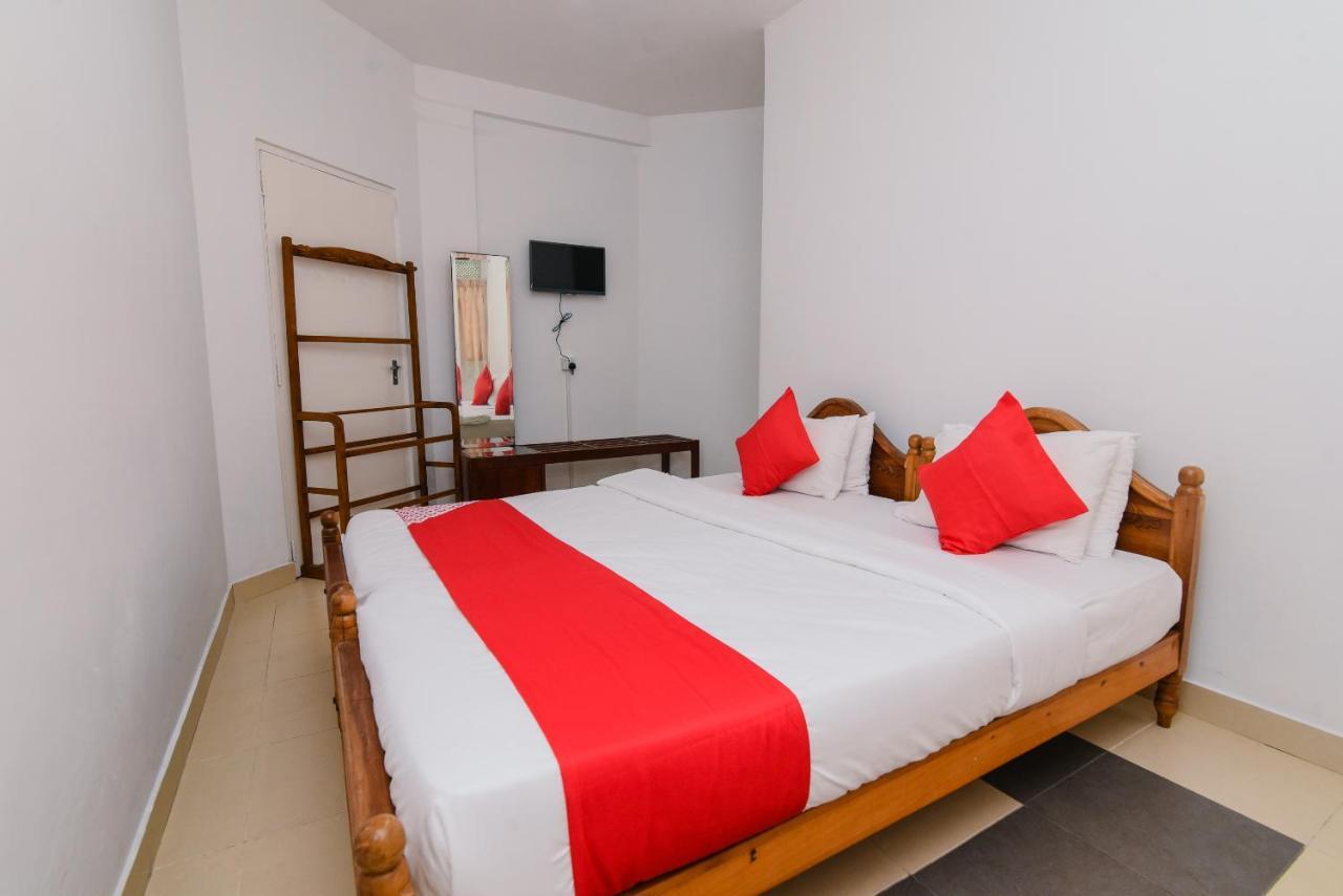 Blue Haven Guest House Канди Экстерьер фото