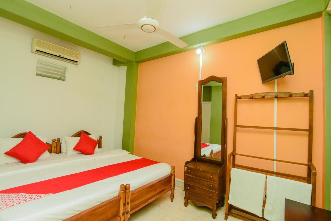 Blue Haven Guest House Канди Экстерьер фото
